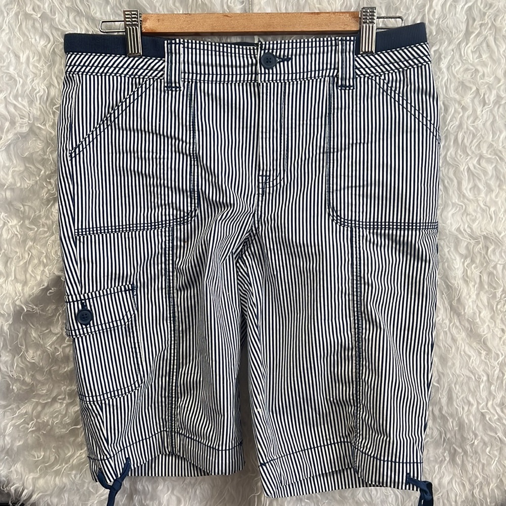 St John’s Bay Shorts Sz 6 - Picture 3 of 6